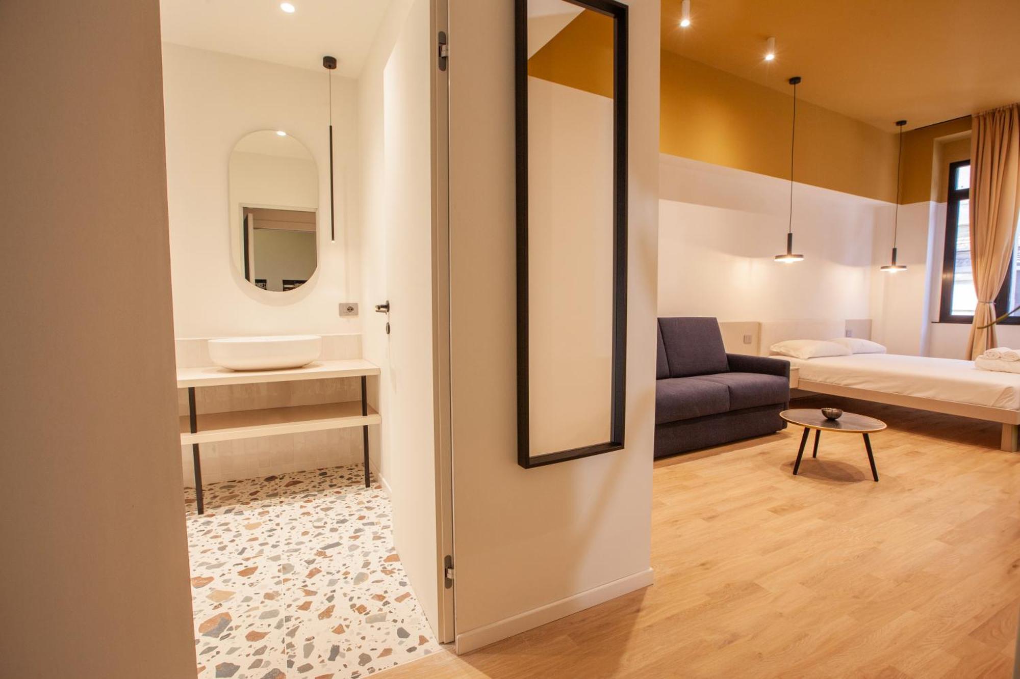 Cvm 19 Hotel Милано Екстериор снимка