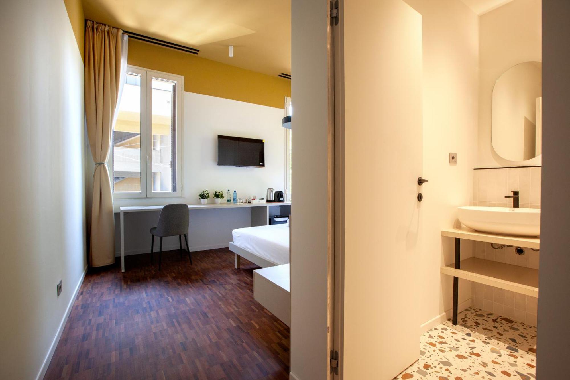 Cvm 19 Hotel Милано Екстериор снимка