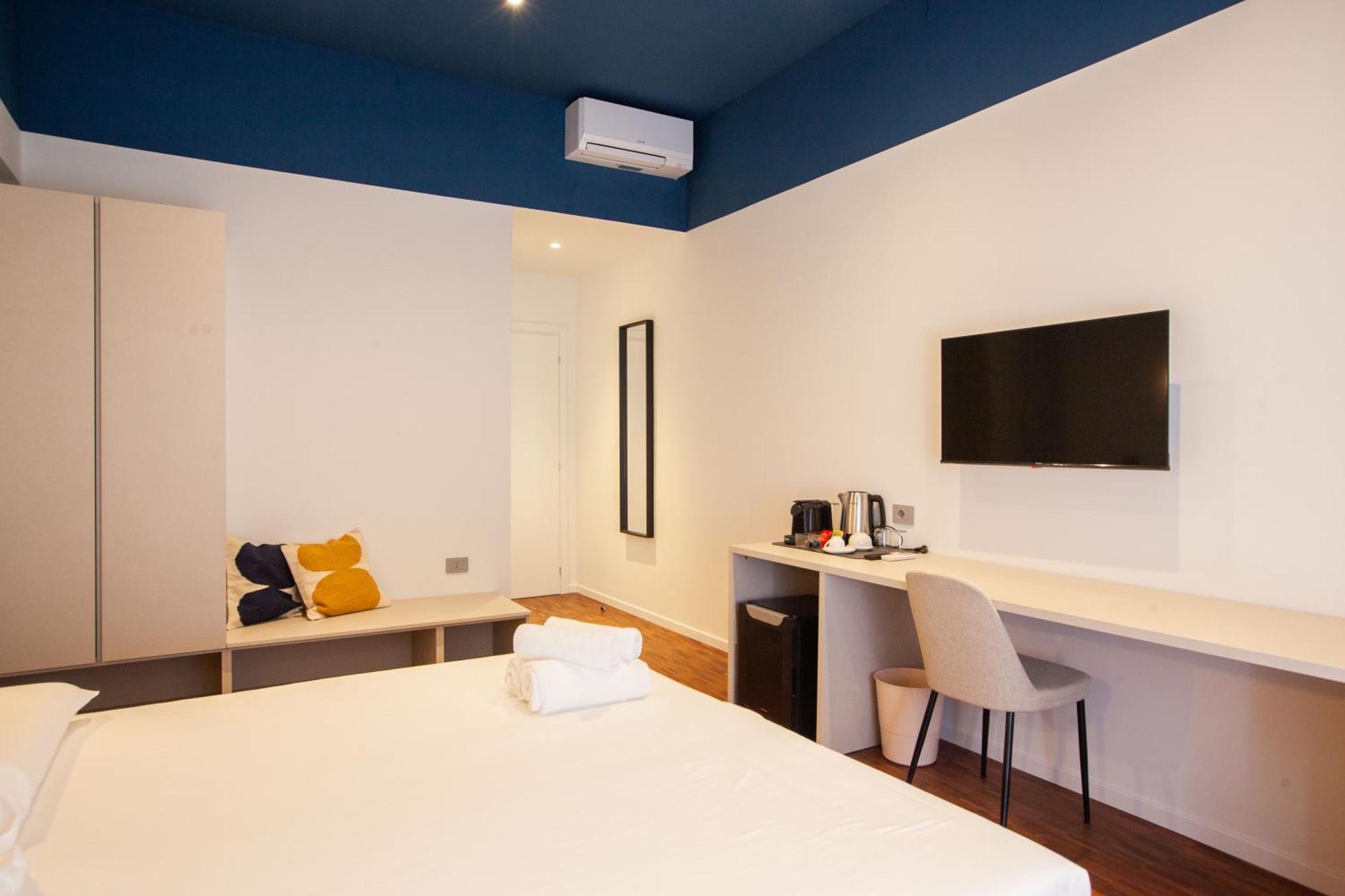 Cvm 19 Hotel Милано Екстериор снимка