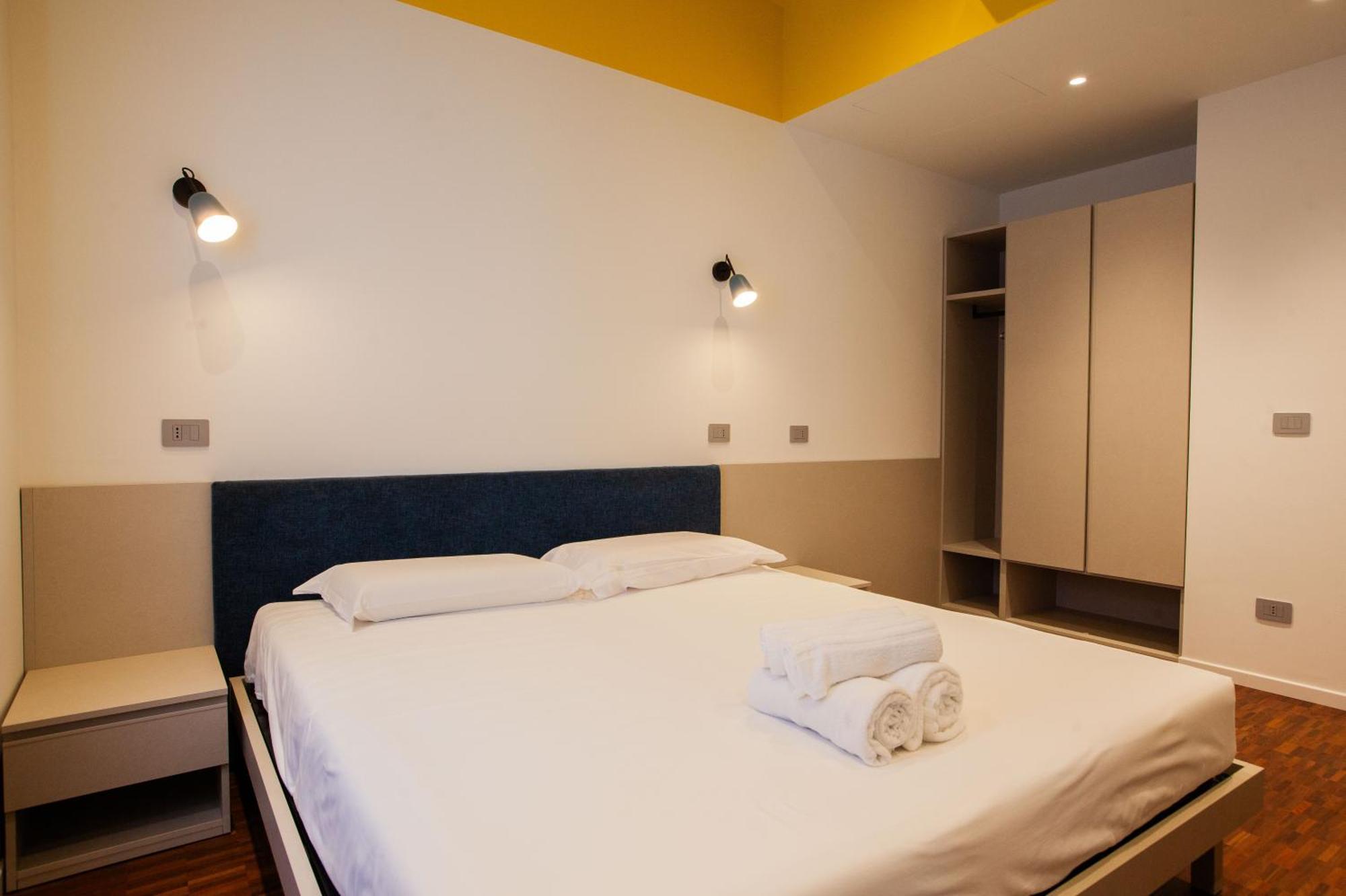 Cvm 19 Hotel Милано Екстериор снимка