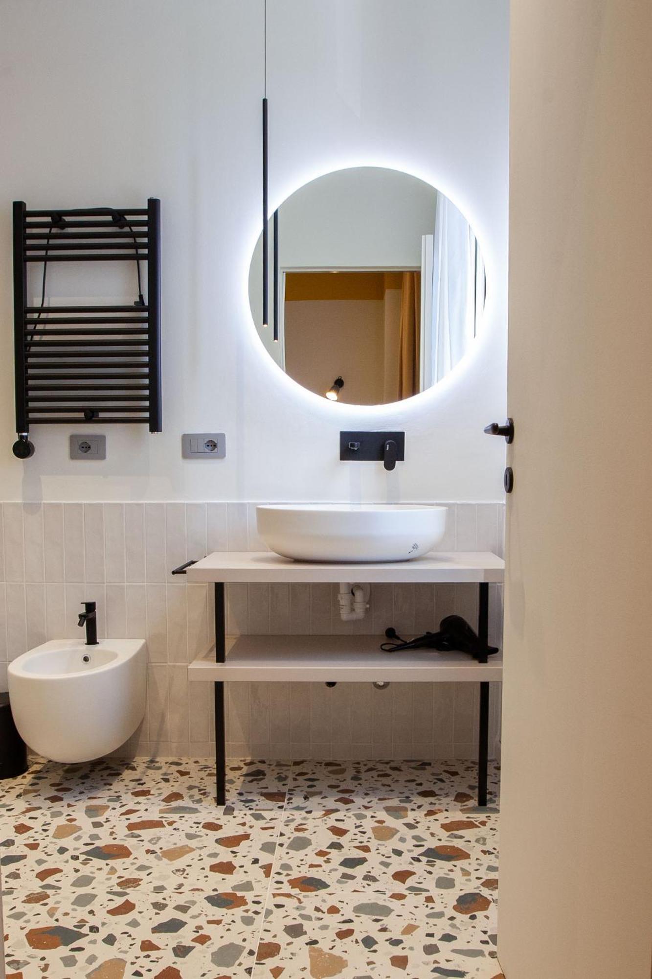 Cvm 19 Hotel Милано Екстериор снимка