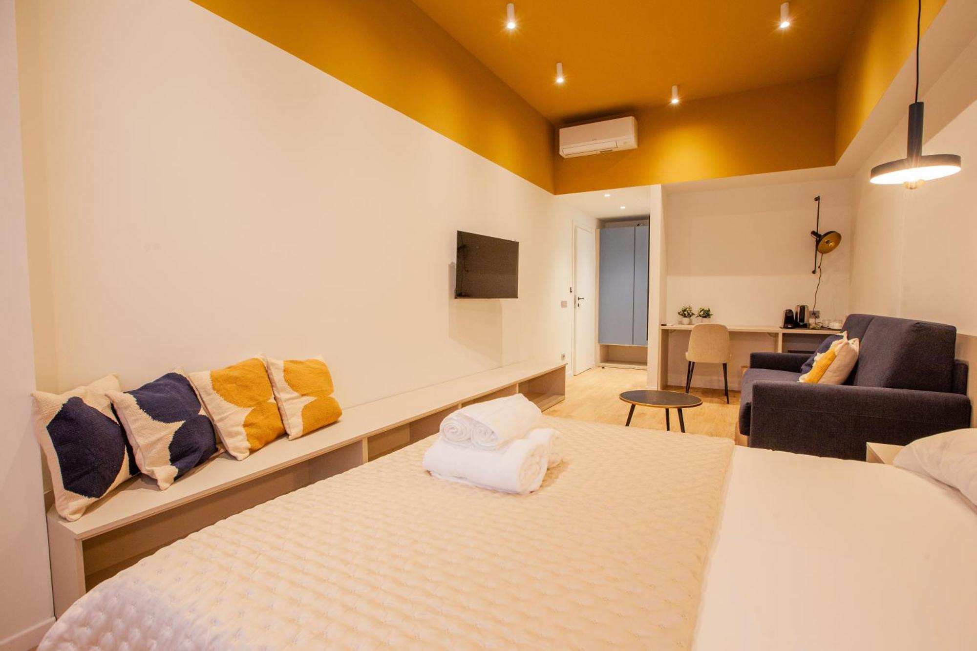 Cvm 19 Hotel Милано Екстериор снимка